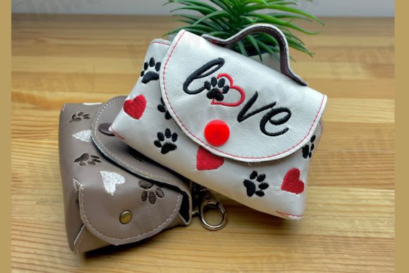 ITH Mini Bag Love Paw: A Versatile Embroidery Design